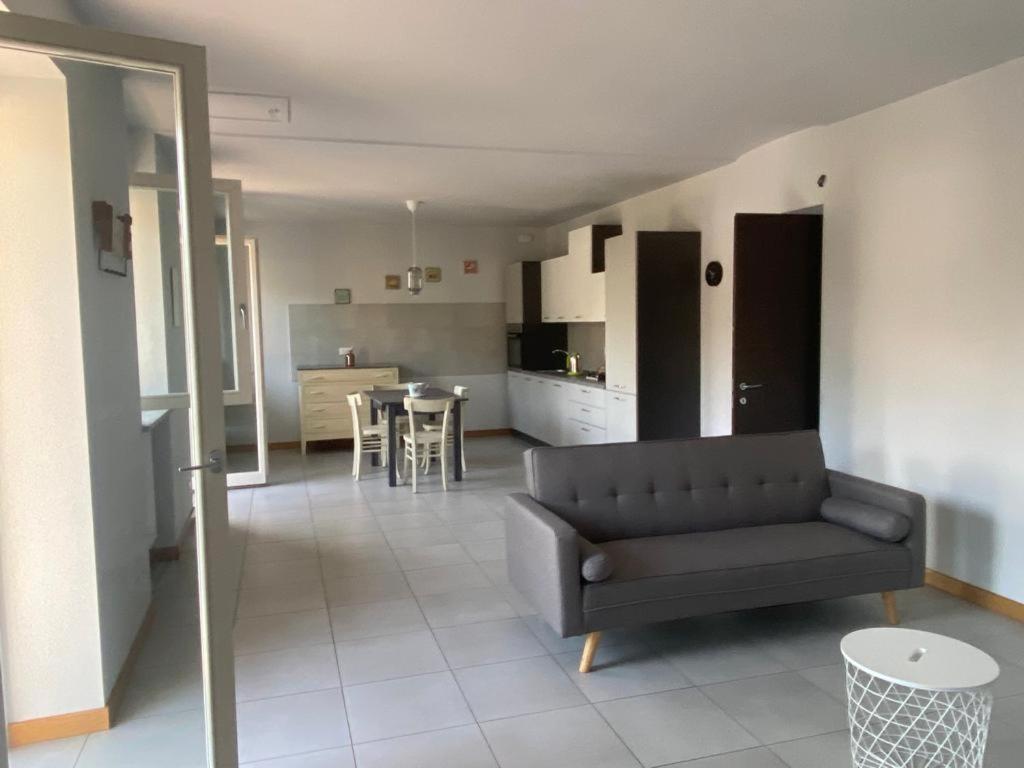 Appartamento Casa Di Fiocco Bra Esterno foto