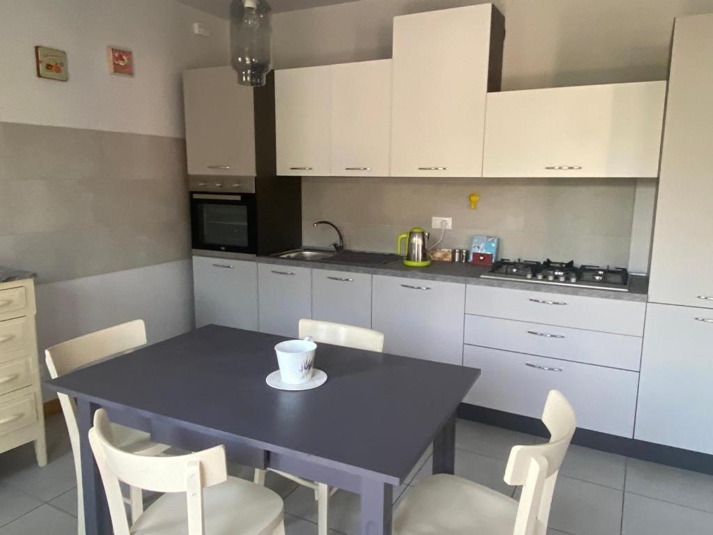 Appartamento Casa Di Fiocco Bra Esterno foto