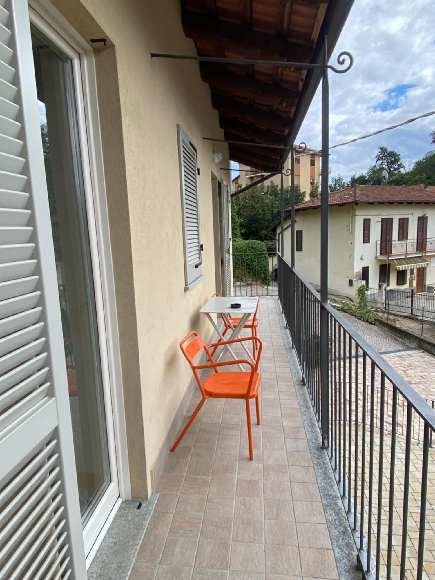 Appartamento Casa Di Fiocco Bra Esterno foto