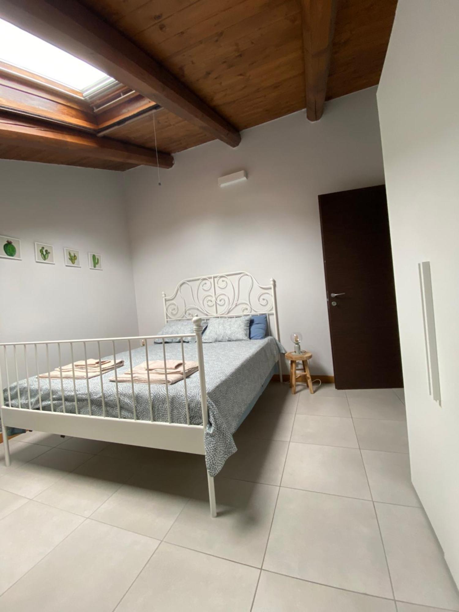 Appartamento Casa Di Fiocco Bra Esterno foto
